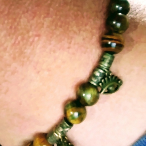 Genuine Tigers Eye Necklace/ Bracelet - Picture 2 of 5